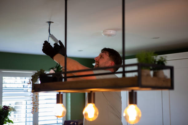 Best Circuit Breaker Repair  in Richmond, MN