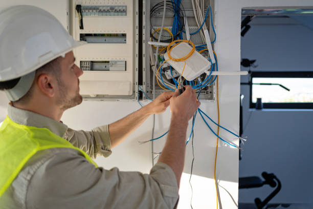 Best Affordable Emergency Electrician  in Richmond, MN